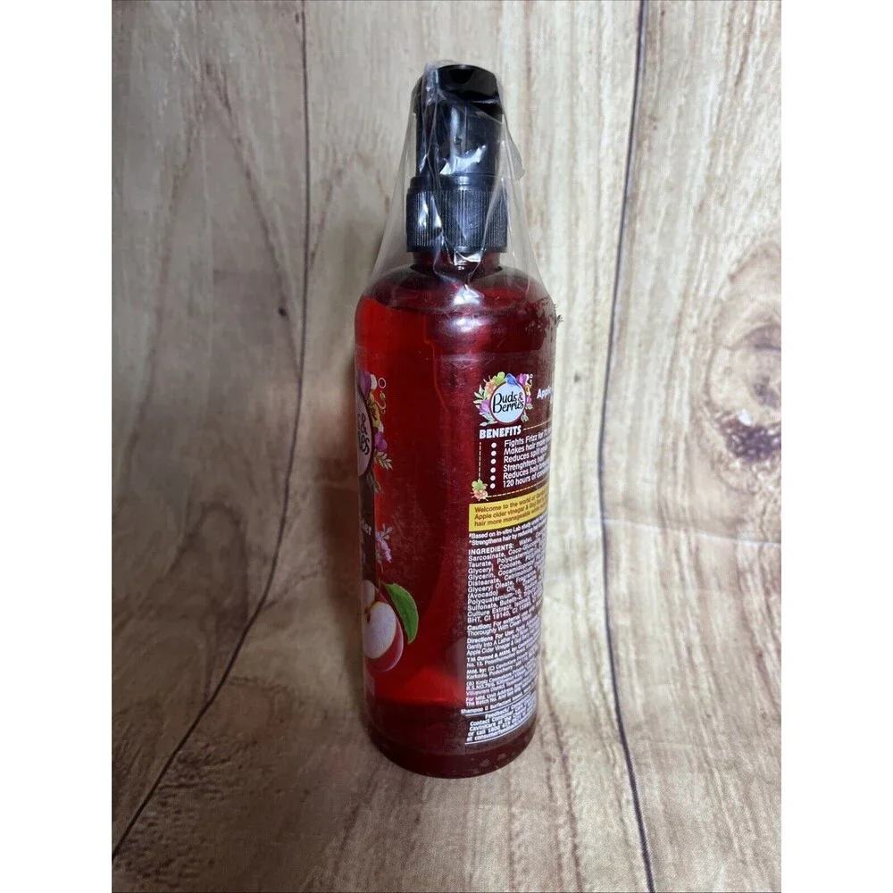 Buds & Berries Apple Cider Vinegar & Goji Berry Anti-Frizz Shampoo 300ml